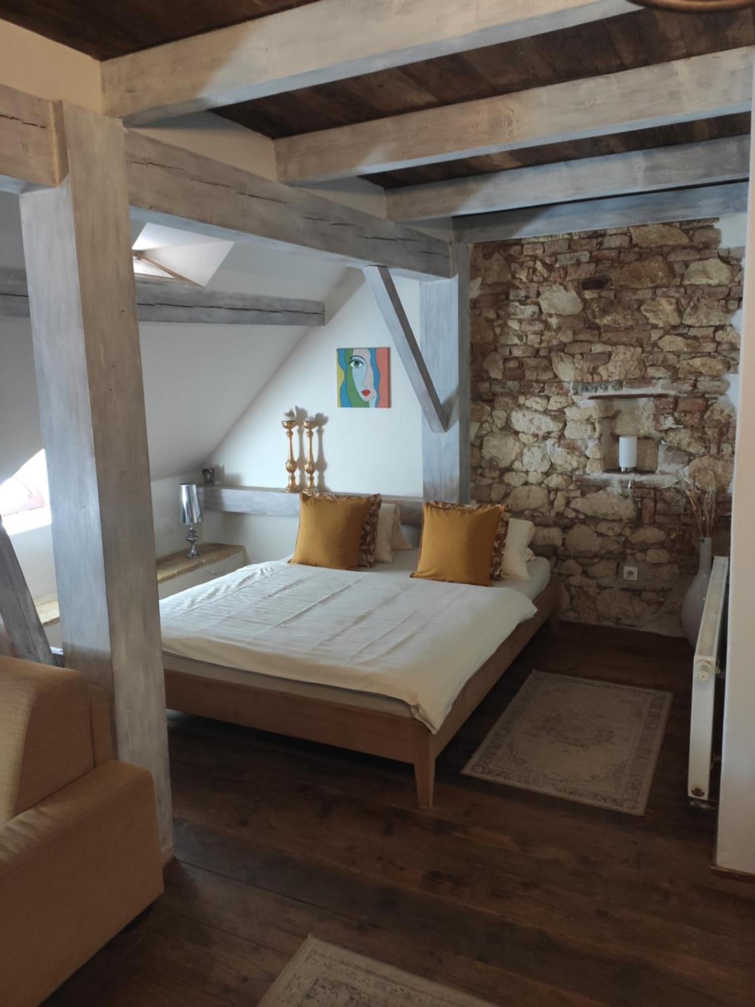מיקולוב Apartmany Antico מראה חיצוני תמונה